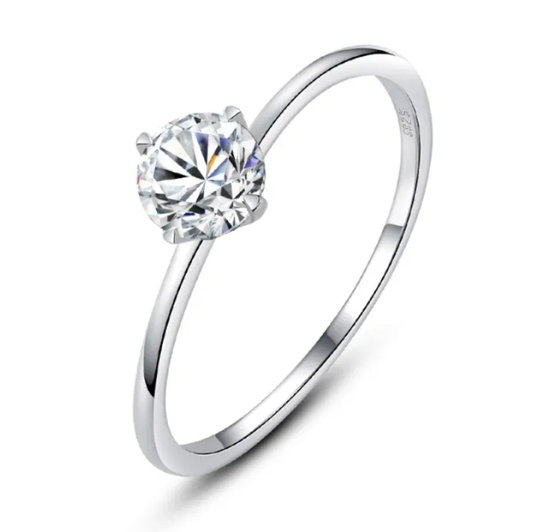 DiANE Ring with 0.50ct Moissanite